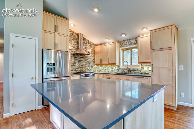 200 Bridle Dr, Woodland Park, CO 80863