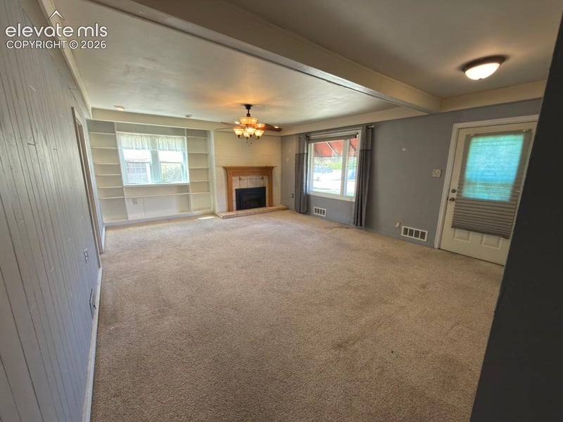 2002 Wyoming Ave, Pueblo, CO 81004