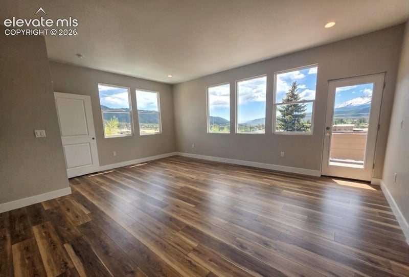 201 W Henrietta Ave, Woodland Park, CO 80863