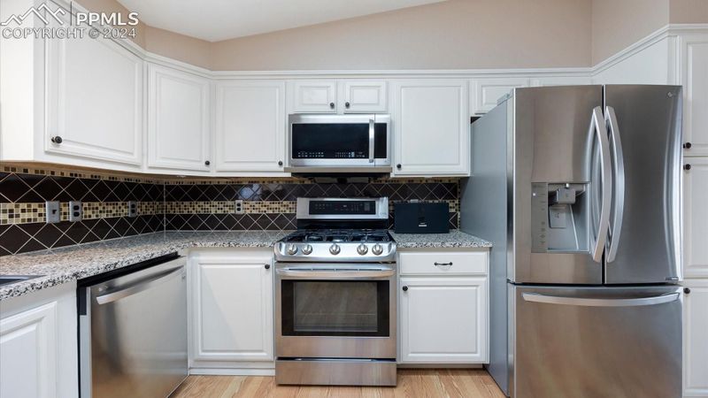 201 E Maple St, Elizabeth, CO 80107