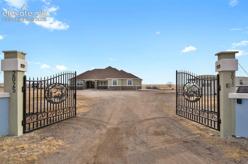 2015 N Ellicott Hw, Calhan, CO 80808