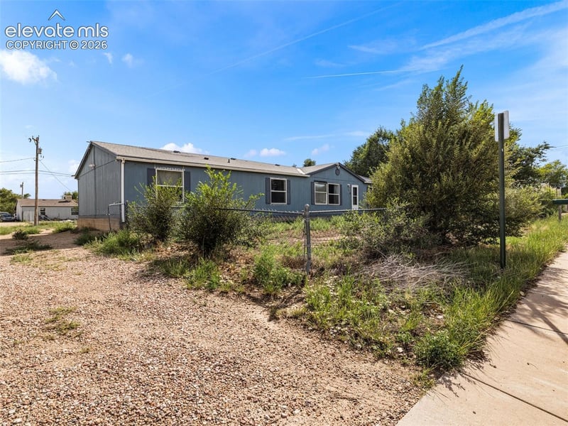 2020 W 12th St, Pueblo, CO 81003