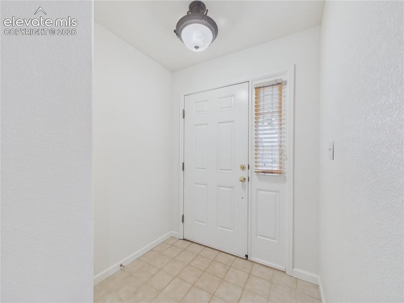 2025 Kingsroyal Blvd #F, Pueblo, CO 81005