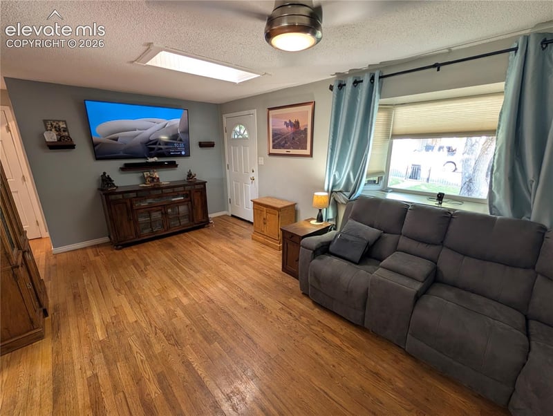2025 Ontario Dr, Colorado Springs, CO 80910
