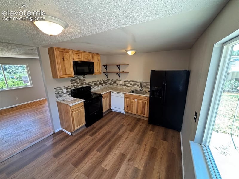 2034 Capulin Dr, Colorado Springs, CO 80910