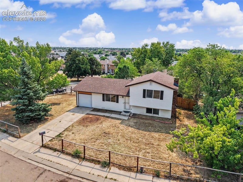 2035 Flintwood Dr, Colorado Springs, CO 80910