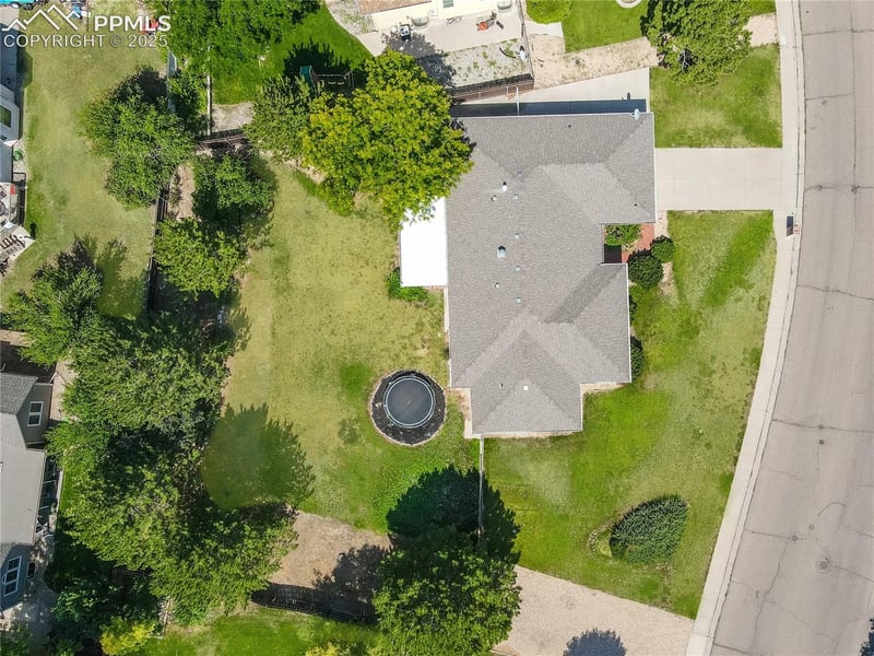 204 Bridle Trl, Pueblo, CO 81005