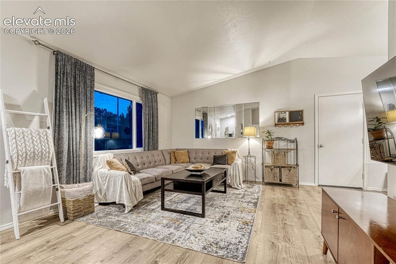 2045 Heathercrest Dr, Colorado Springs, CO 80915