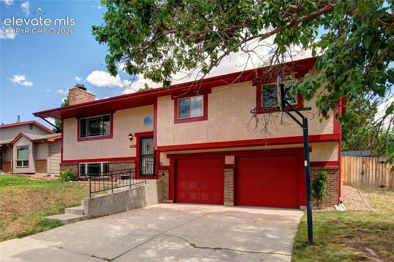 2045 Seven Arrow Dr, Colorado Springs, CO 80915