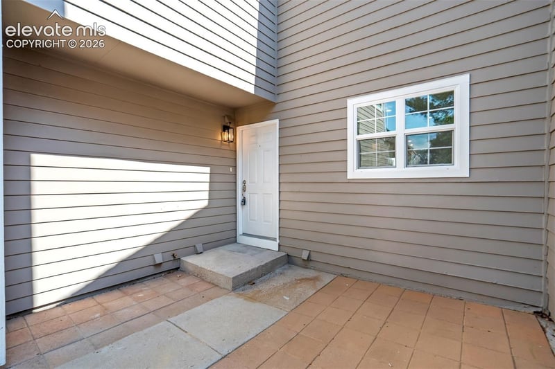 2046 Palm Dr, Colorado Springs, CO 80918