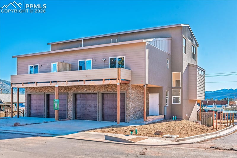 205 W Henrietta Ave, Woodland Park, CO 80863