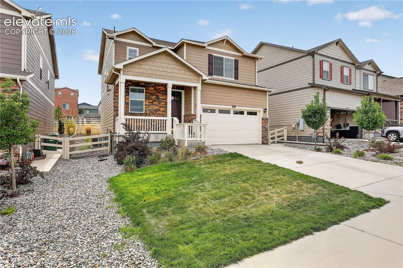 2051 Rosette Ln, Castle Rock, CO 80104
