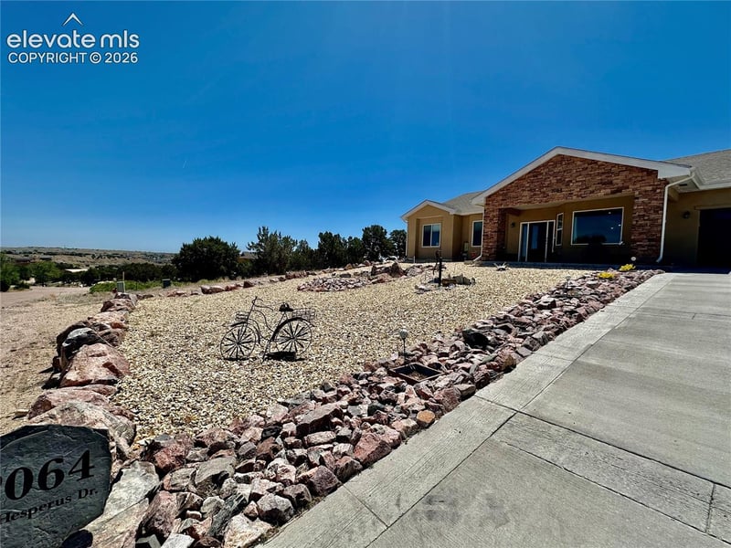 2064 W Hesperus Dr, Pueblo West, CO 81007