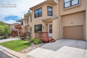 2067 Bristlecone Dr, Colorado Springs, CO 80919
