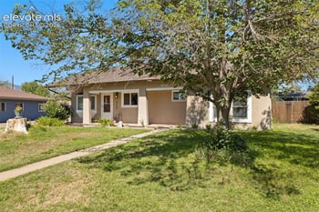 208 Grape Dr, Colorado Springs, CO 80911