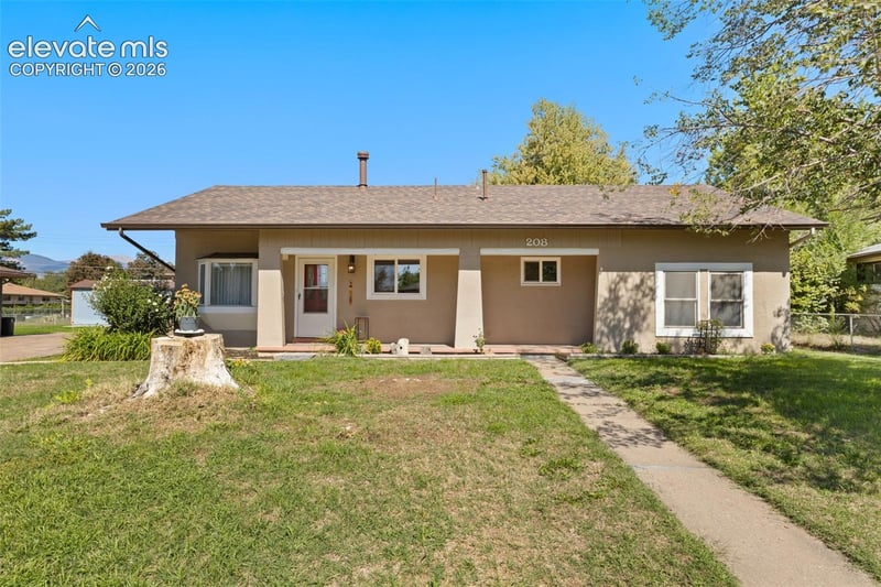 208 Grape Dr, Colorado Springs, CO 80911