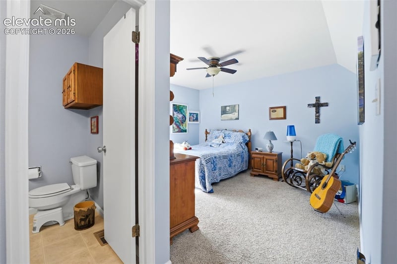 2087 Sussex Ln, Colorado Springs, CO 80909