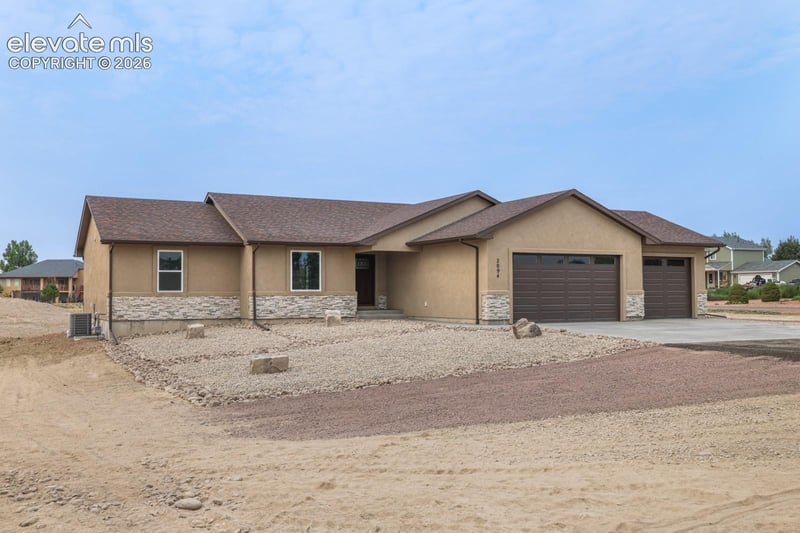 2094 W Woodstock Pl, Pueblo West, CO 81007