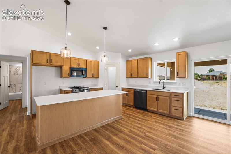 2094 W Woodstock Pl, Pueblo West, CO 81007