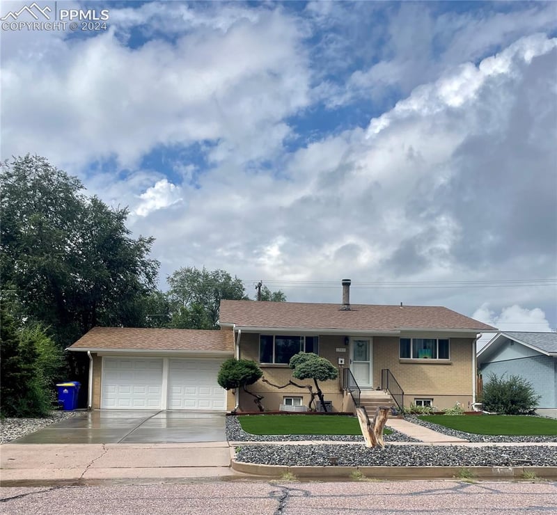 2102 Mount Vernon St, Colorado Springs, CO 80909