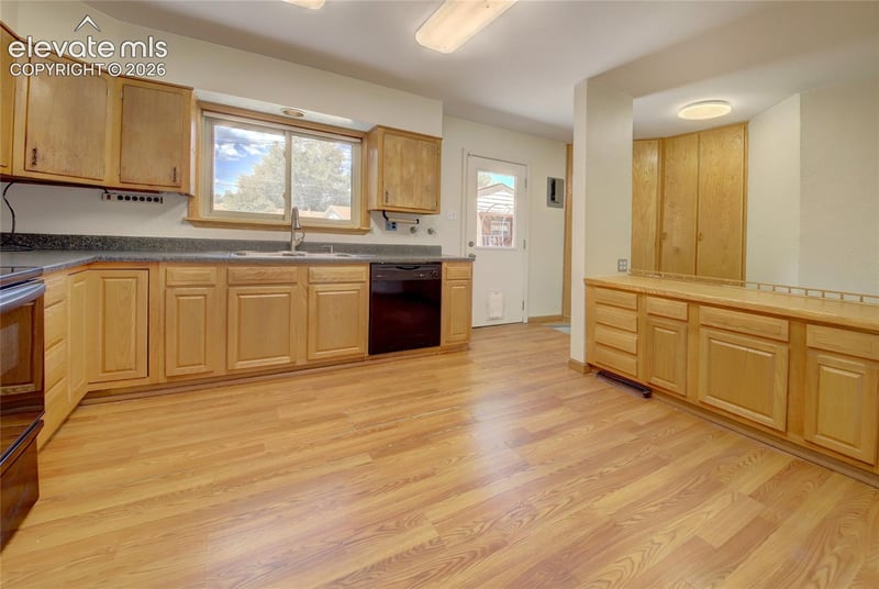 2108 Downing Dr, Colorado Springs, CO 80909