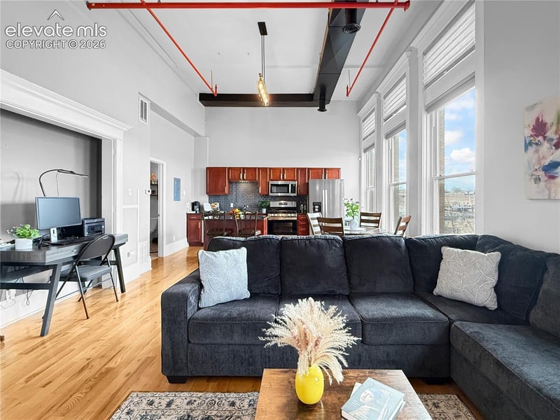 211 W 2nd St #306, Pueblo, CO 81003