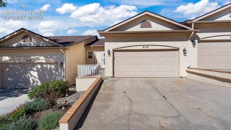 2112 Summerset Dr, Colorado Springs, CO 80920