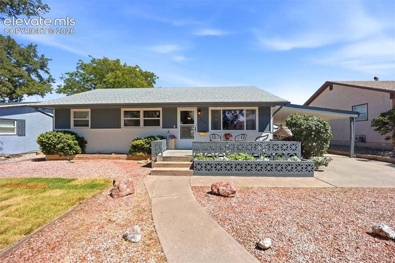 2116 Ridgewood Ln, Pueblo, CO 81005