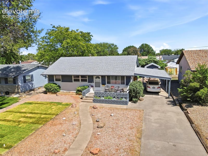 2116 Ridgewood Ln, Pueblo, CO 81005