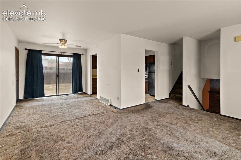 2121 Chautard Dr, Pueblo, CO 81005