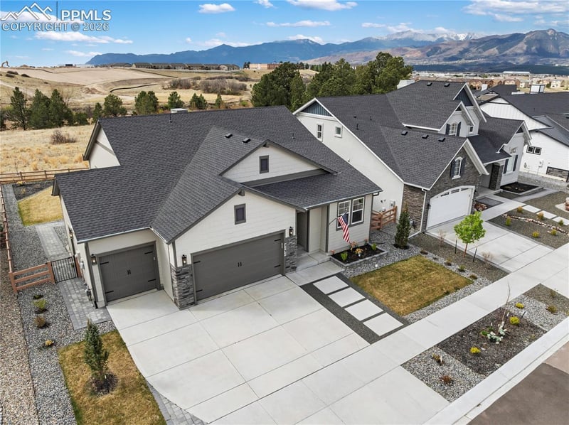 2131 Seaglass St, Colorado Springs, CO 80921