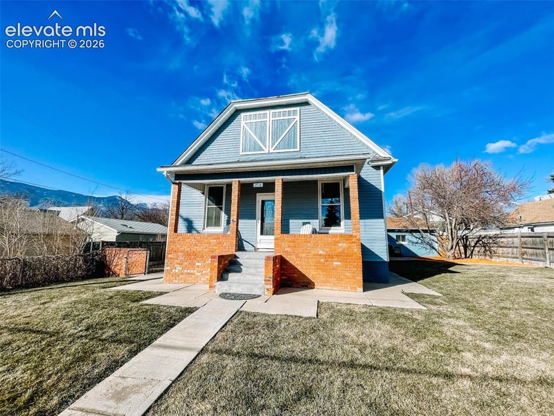 214 N 20th St, Colorado Springs, CO 80904