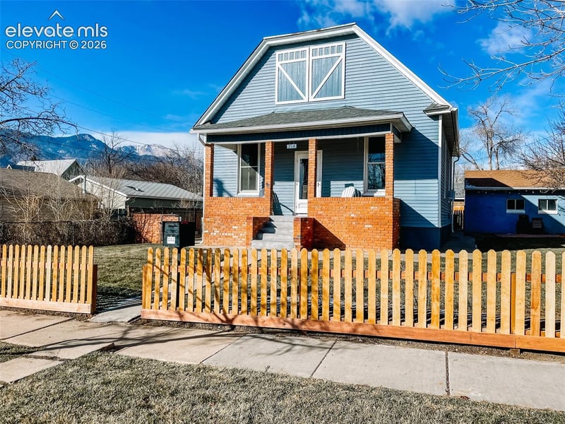 214 N 20th St, Colorado Springs, CO 80904