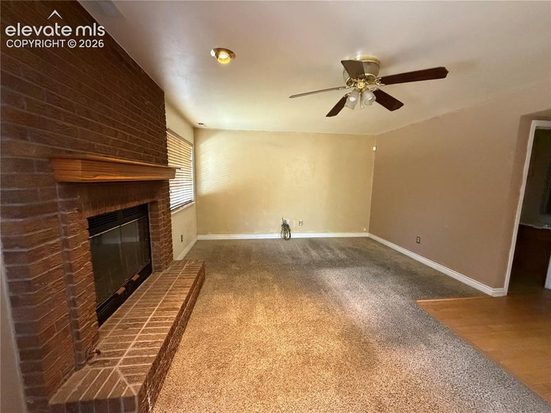 2140 Crystal River Dr, Colorado Springs, CO 80915