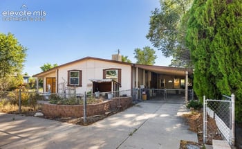 2144 Hellbeck Dr, Pueblo, CO 81005