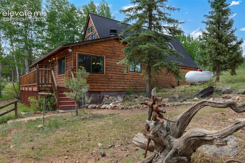 215 Valley Rd, Florissant, CO 80816