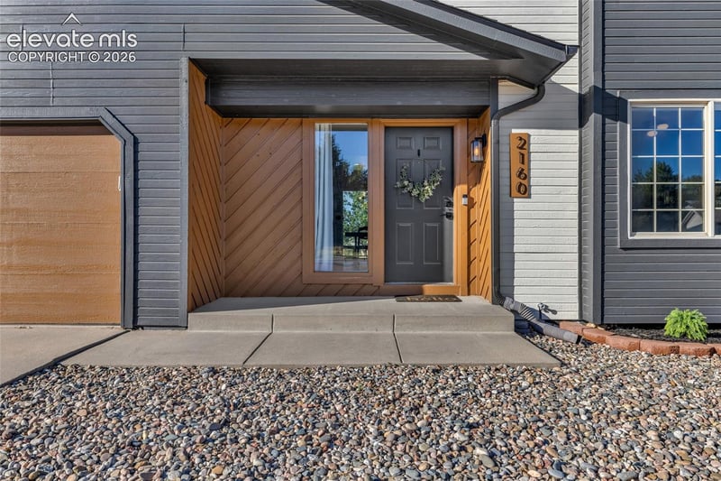 2160 Ambleside Dr, Colorado Springs, CO 80915