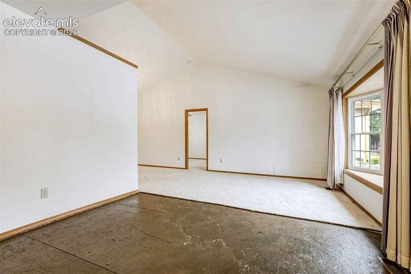 2170 Heatherdale Dr, Colorado Springs, CO 80915