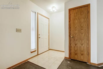 2170 Heatherdale Dr, Colorado Springs, CO 80915