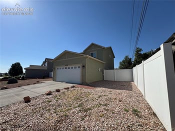 2200 Oneal Ave, Pueblo, CO 81004