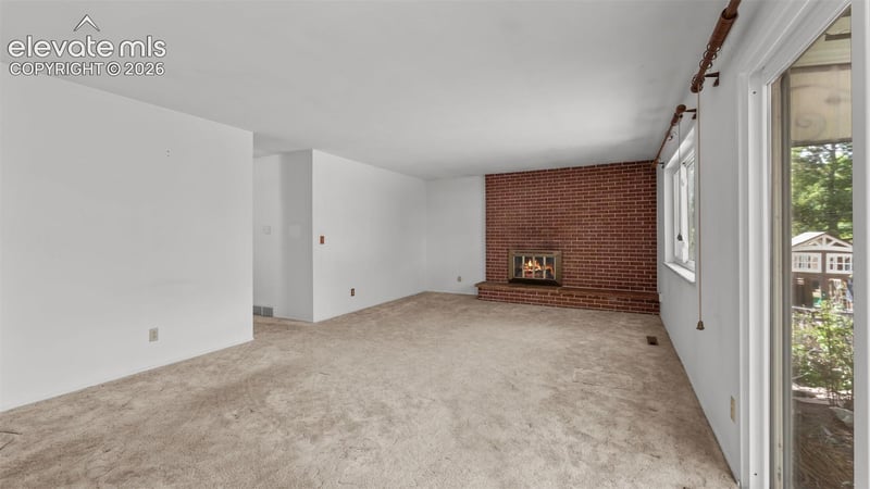 2204 Warwick Ln, Colorado Springs, CO 80909