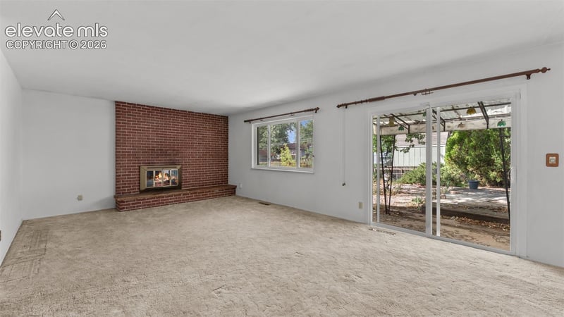 2204 Warwick Ln, Colorado Springs, CO 80909