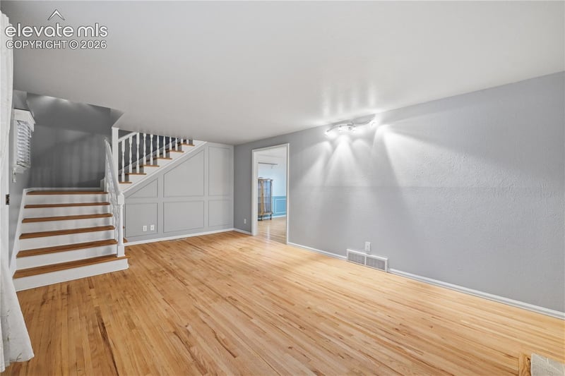2212 Glenn Summer Rd, Colorado Springs, CO 80909