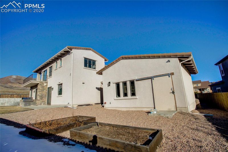 2215 Charing Ct, Colorado Springs, CO 80919