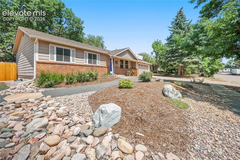 2215 Westmoreland Rd, Colorado Springs, CO 80907