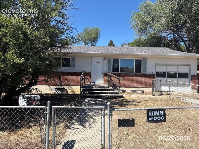 2226 Sumter Dr, Colorado Springs, CO 80910