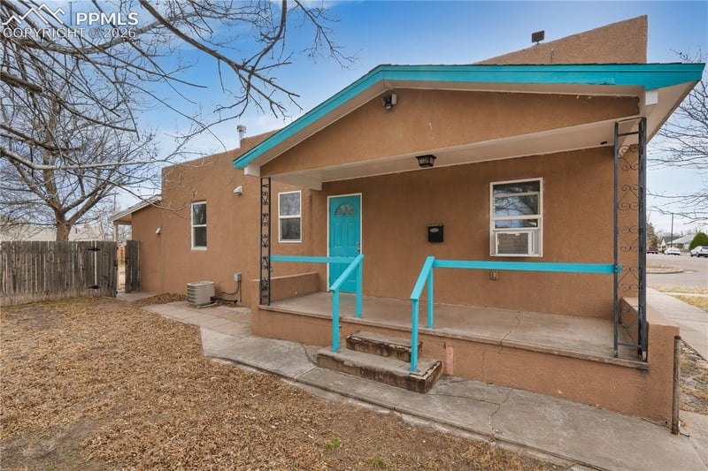 2232 E Routt Ave, Pueblo, CO 81004