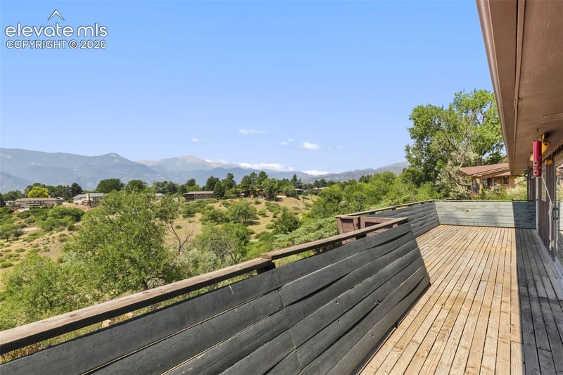 2260 Mesa Rd, Colorado Springs, CO 80904