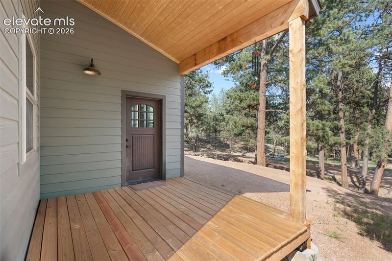 2270 Pikes Peak Dr, Florissant, CO 80816