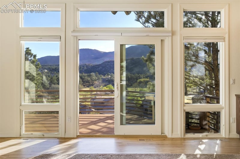 2285 Angelbluff Ct, Colorado Springs, CO 80919